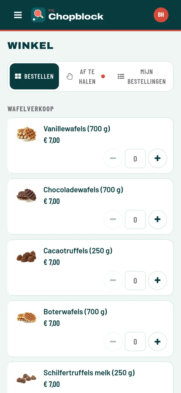 De winkel in de ledenapp: wafelverkoop en clubkledij met een teller per product.