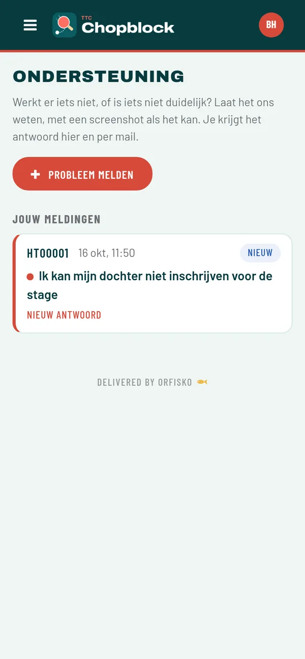 Ondersteuning in de app: een melding van Bart over de inschrijving van zijn dochter, met een nieuw antwoord.